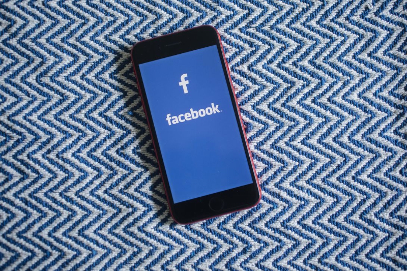 cnet-promo-apple-facebook-google-amazon-12.jpg
