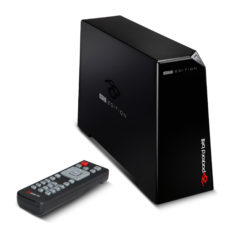 studio_hd-front-remote-controle-250x240.jpg